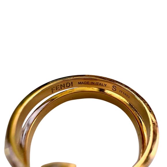 FENDI O'Lock Ring in magnetic close box - Size 6 - Picture 3 of 16